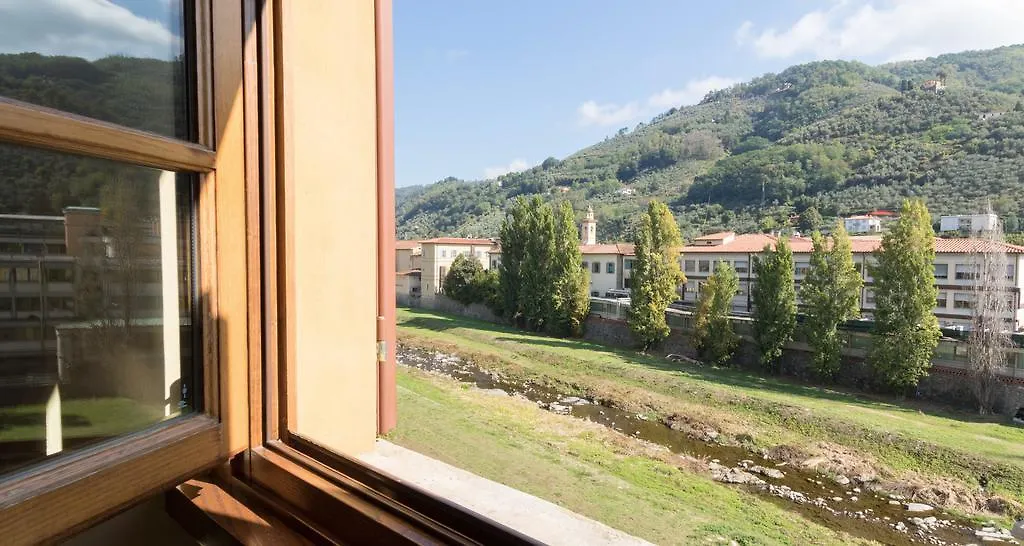Palazzo Piazza Mazzini-1